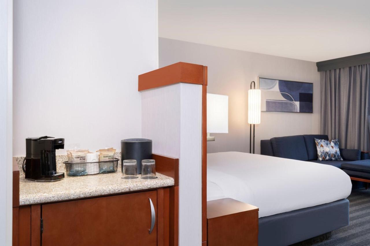 Courtyard By Marriott Columbus New Albany Hotell Eksteriør bilde