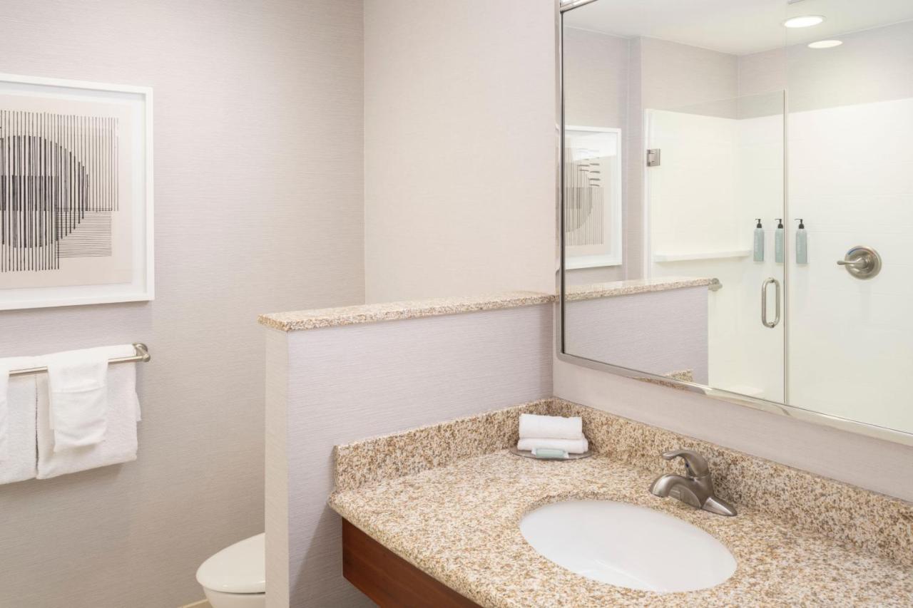 Courtyard By Marriott Columbus New Albany Hotell Eksteriør bilde