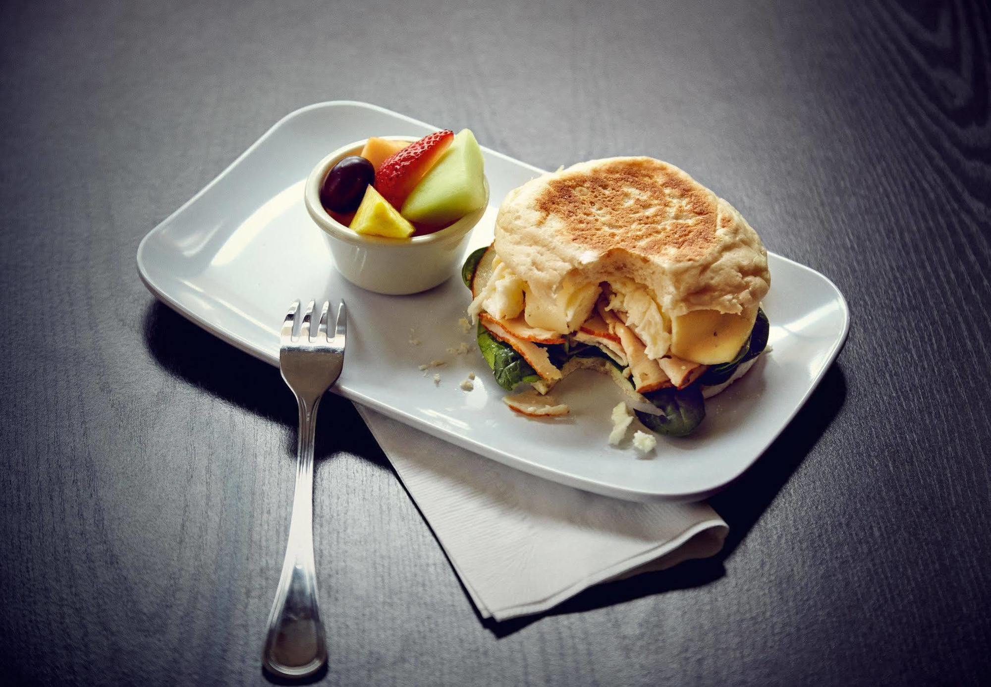Courtyard By Marriott Columbus New Albany Hotell Eksteriør bilde